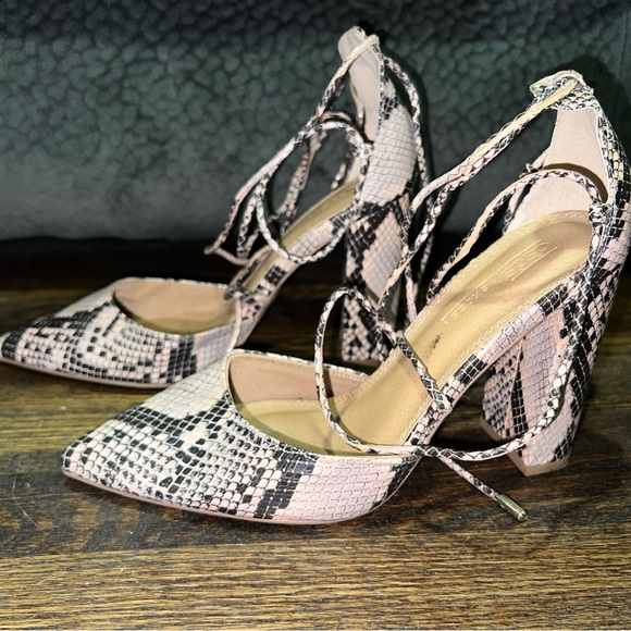 ASOS snake print pointed lace up heels - Picture 1 of 6